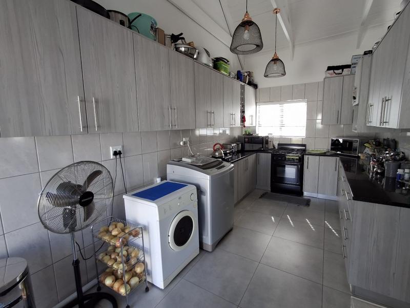 3 Bedroom Property for Sale in Da Gama Bay Western Cape
